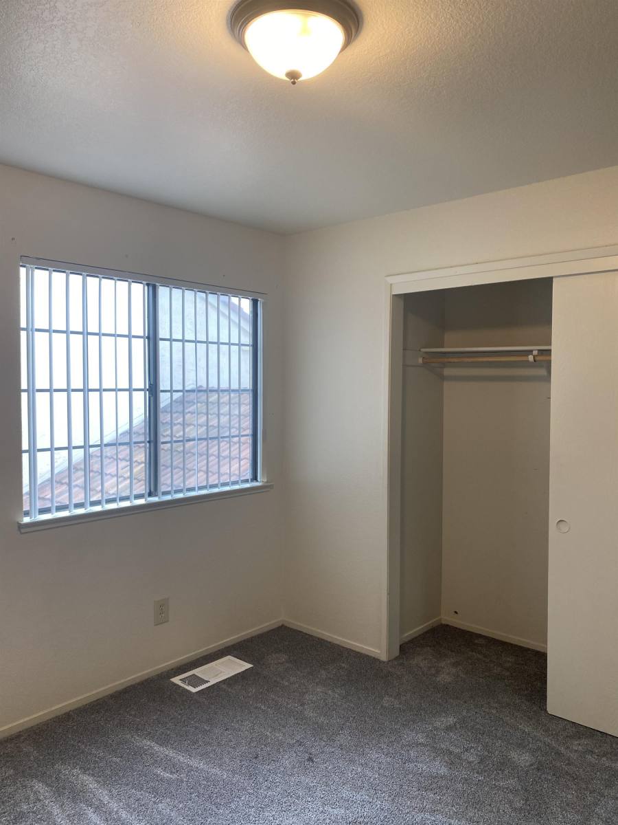 Townhouse for rent at Shawnee Meadows, 3500 Shawnee Dr #B, Modesto, CA 95356