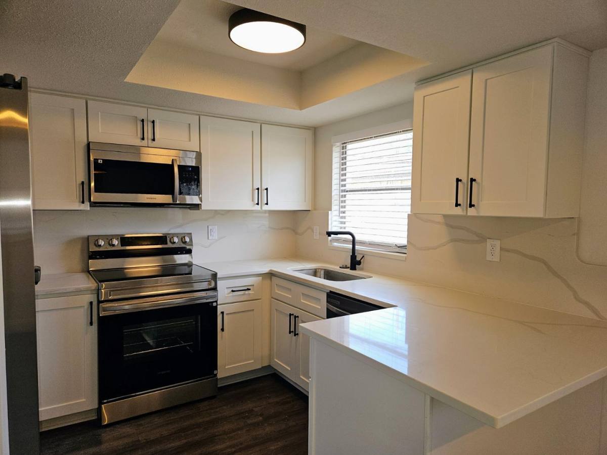 Apartment for rent at Baybridge Heights, 536 93rd Ave N, Saint Petersburg, FL 33702
