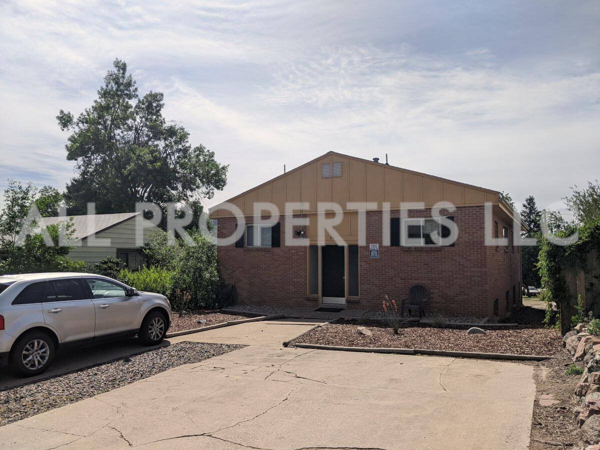 Apartment for rent at 919 3rd St #2-1, Golden, CO 80403