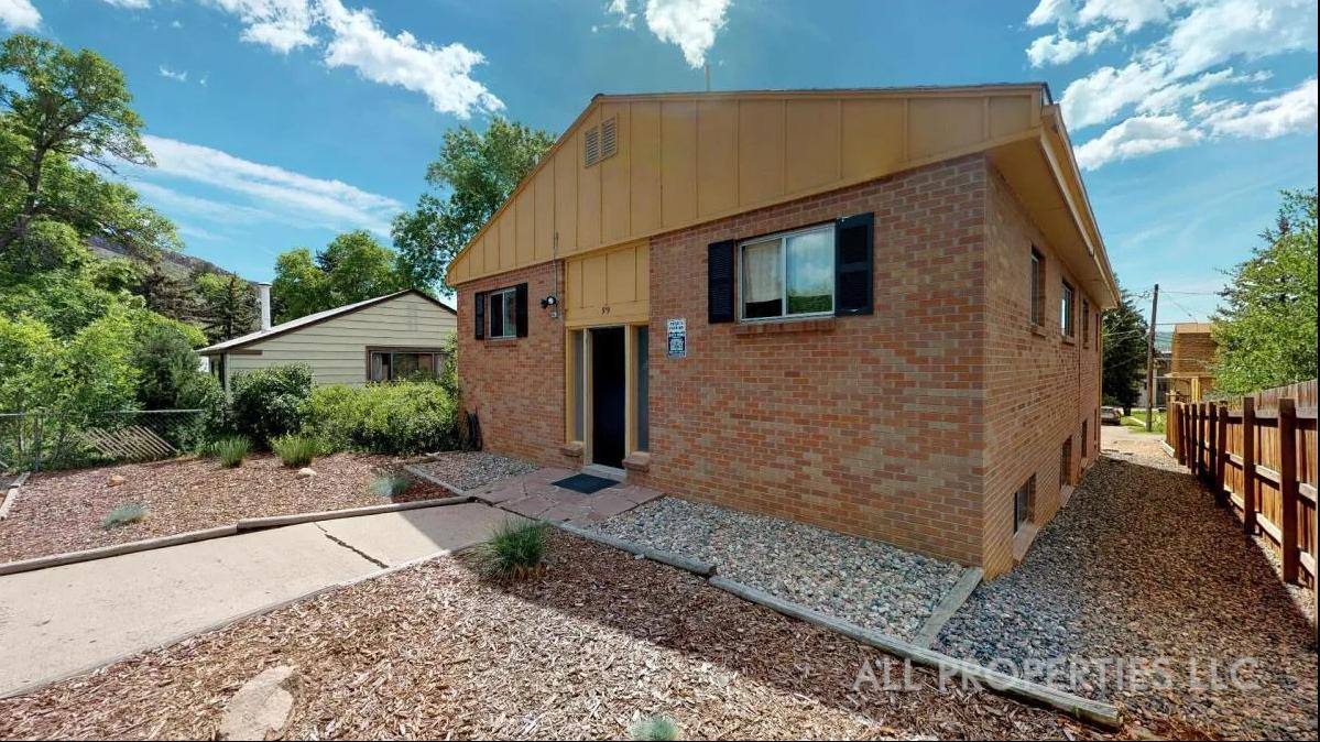Apartment for rent at 919 3rd St #2-1, Golden, CO 80403