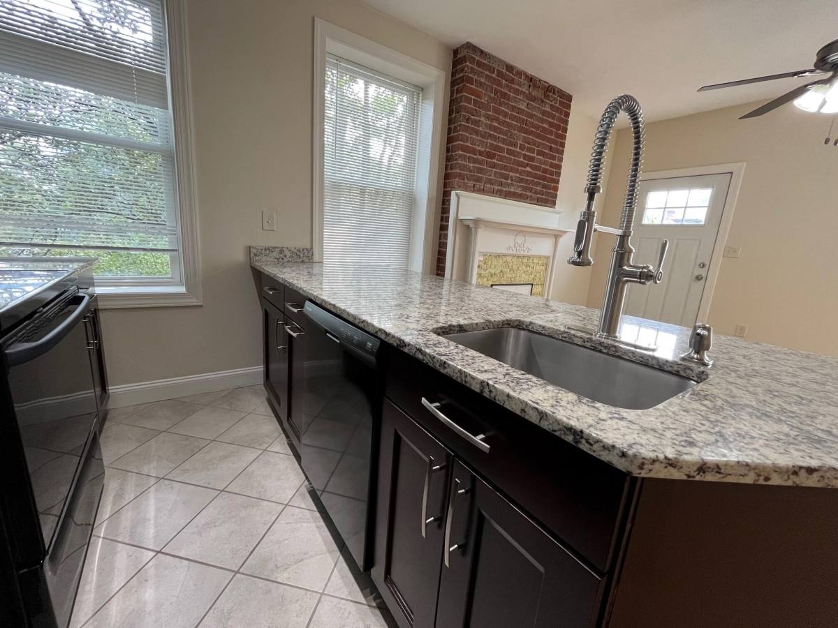 Apartment for rent at 440 S Fairmount St, Pittsburgh, PA 15232