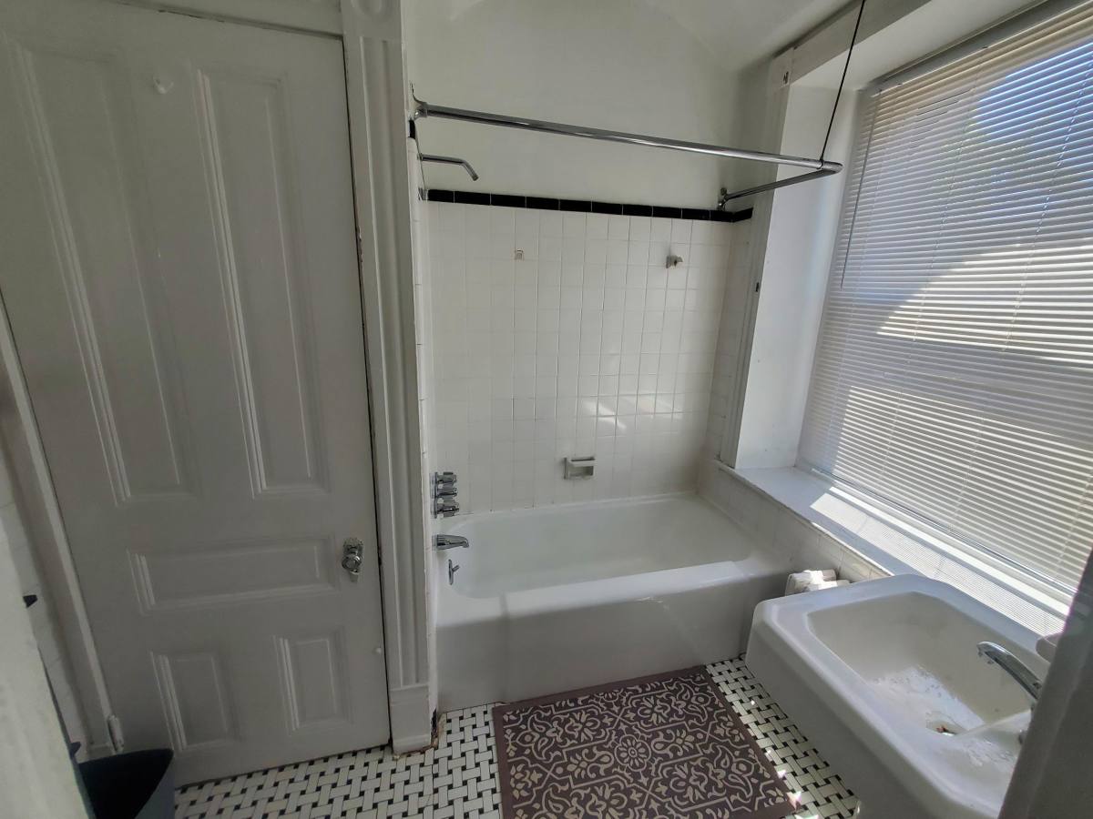 Apartment for rent at 1335 Perkiomen Ave, Reading, PA 19602