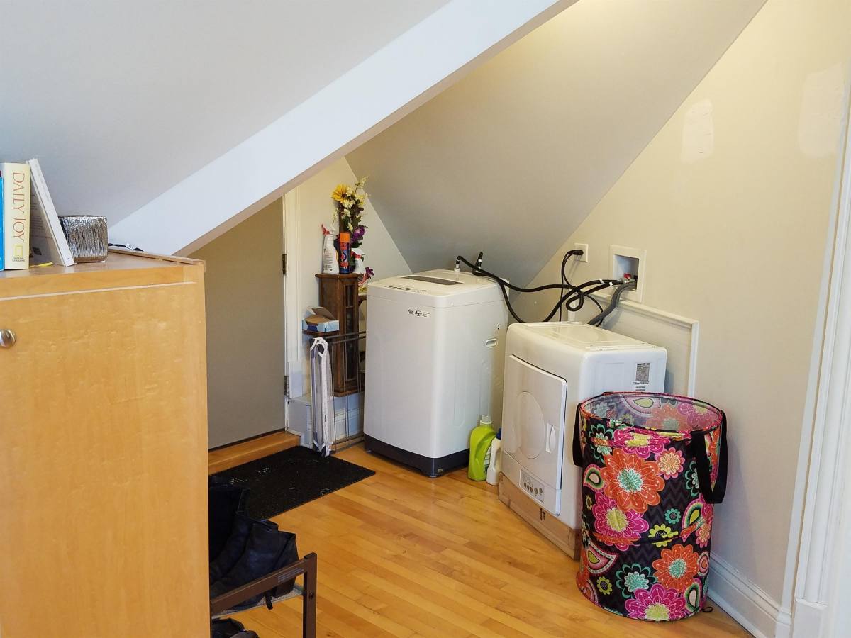 Apartment for rent at 1140 West Wrightwood Condominiums, 1140 W Wrightwood Ave #4, Chicago, IL 60614