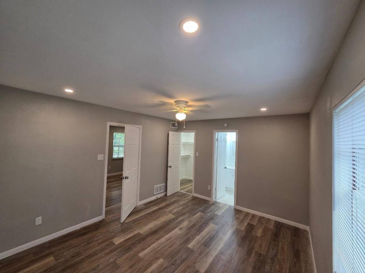 Apartment for rent at 716 W Ave #I, Killeen, TX 76541