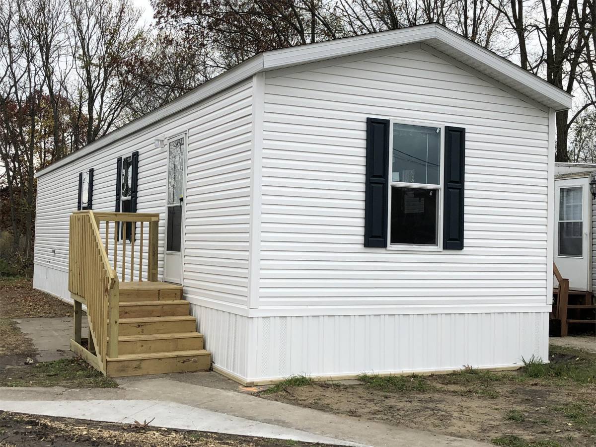 Apartment for rent at River Forest Estates, 2955 Dekalb, Lake Station, IN 46405