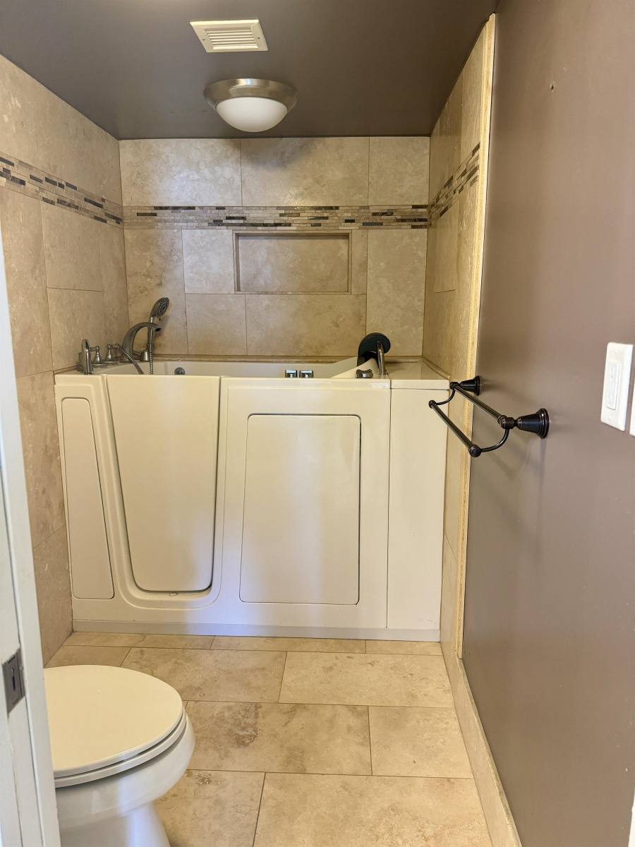 Condo for rent at Yacht Harbor Towers, 1650 Ala Moana Blvd #1613- Agents: A Do K, Honolulu, HI 96815