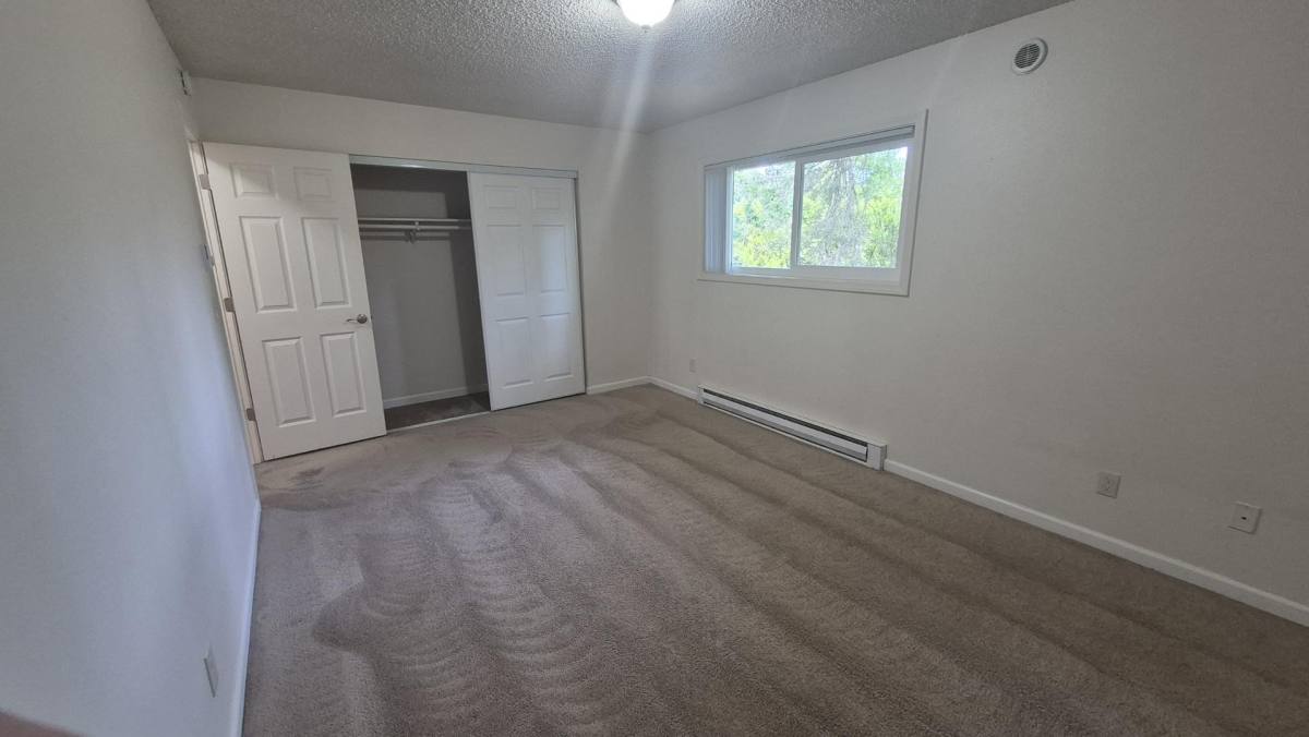 Apartment for rent at 1040 NW 123rd Ave, Portland, OR 97229