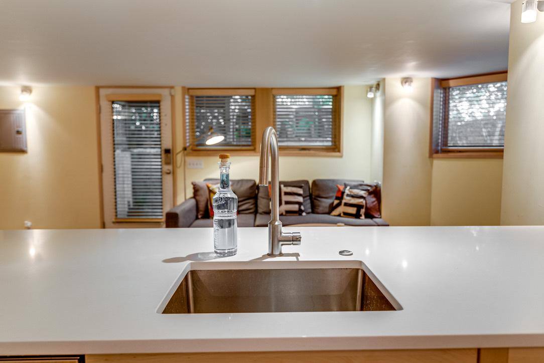 House for rent at King's Second Addition, 2234 NW Johnson St, Portland, OR 97210