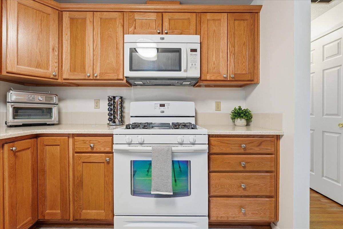 Condo for rent at Westbrook, 5330 SW Mayfair Court, Beaverton, OR 97005