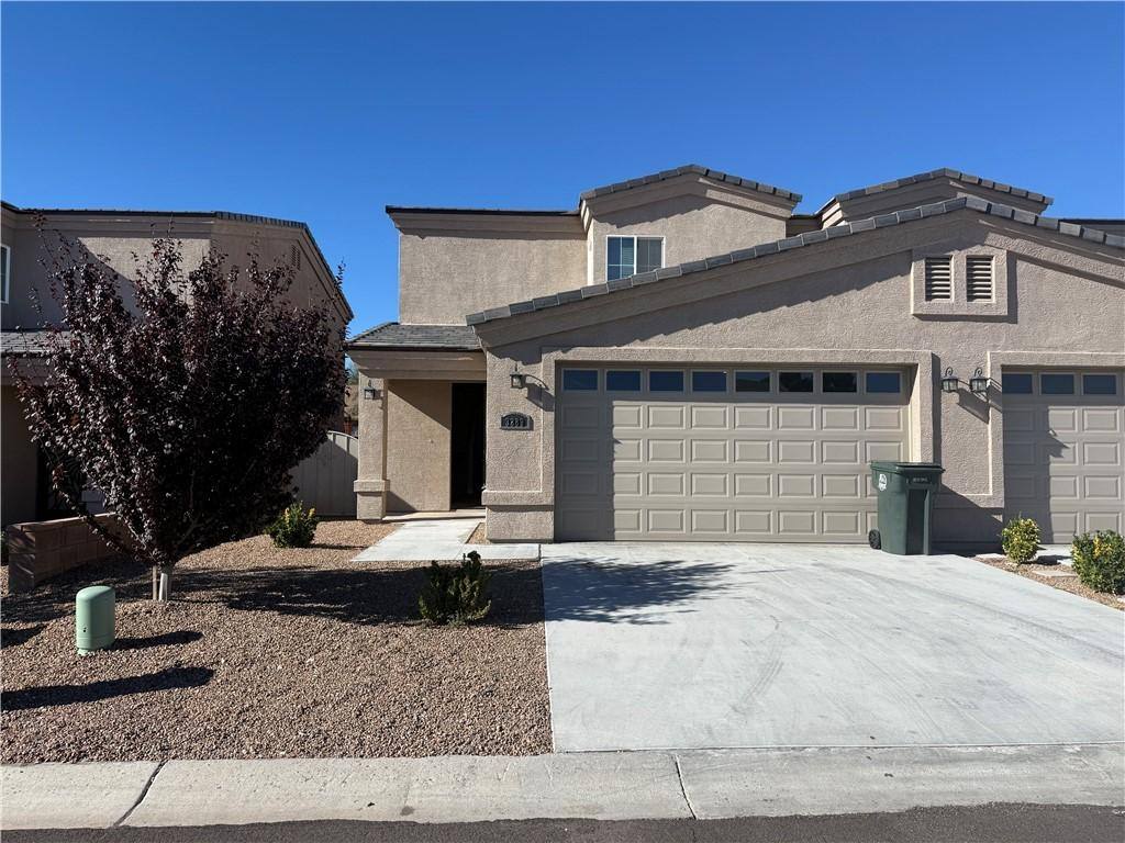 Townhouse for rent at 3289 Tierra Del Sol Dr, Kingman, AZ 86409