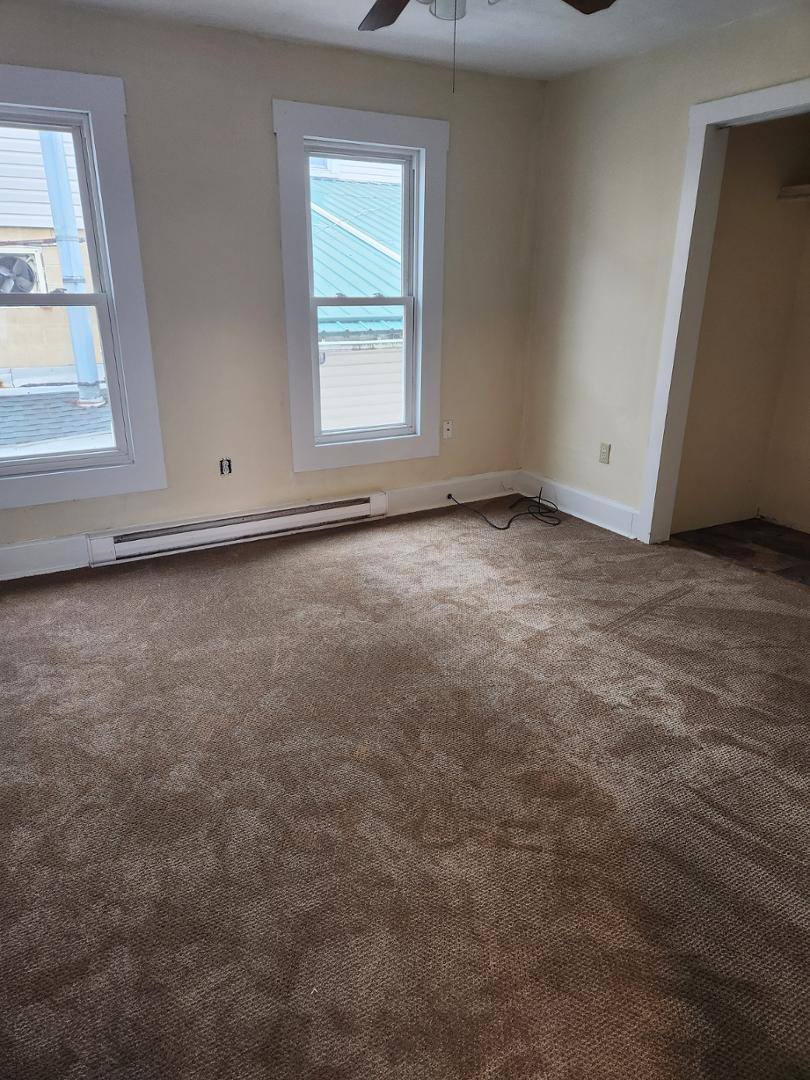 Apartment for rent at 122 Spring St #B, Keyser, WV 26726