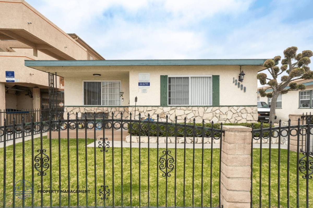 Apartment for rent at 12603 Eucalyptus Ave #603H, Hawthorne, CA 90250