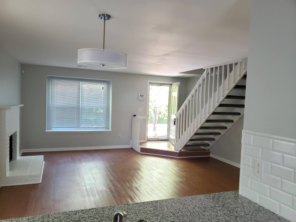 Townhouse for rent at Milton Commons, 3908 Briarhill Dr, Charlotte, NC 28215