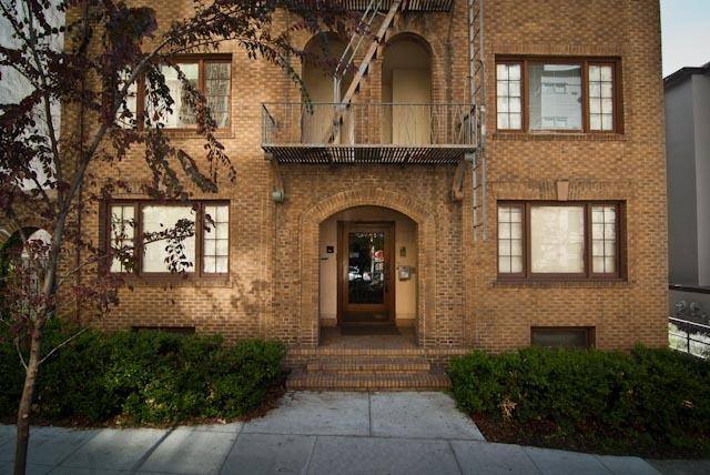 Apartment for rent at 2644 Dwight Way, Berkeley, CA 94704