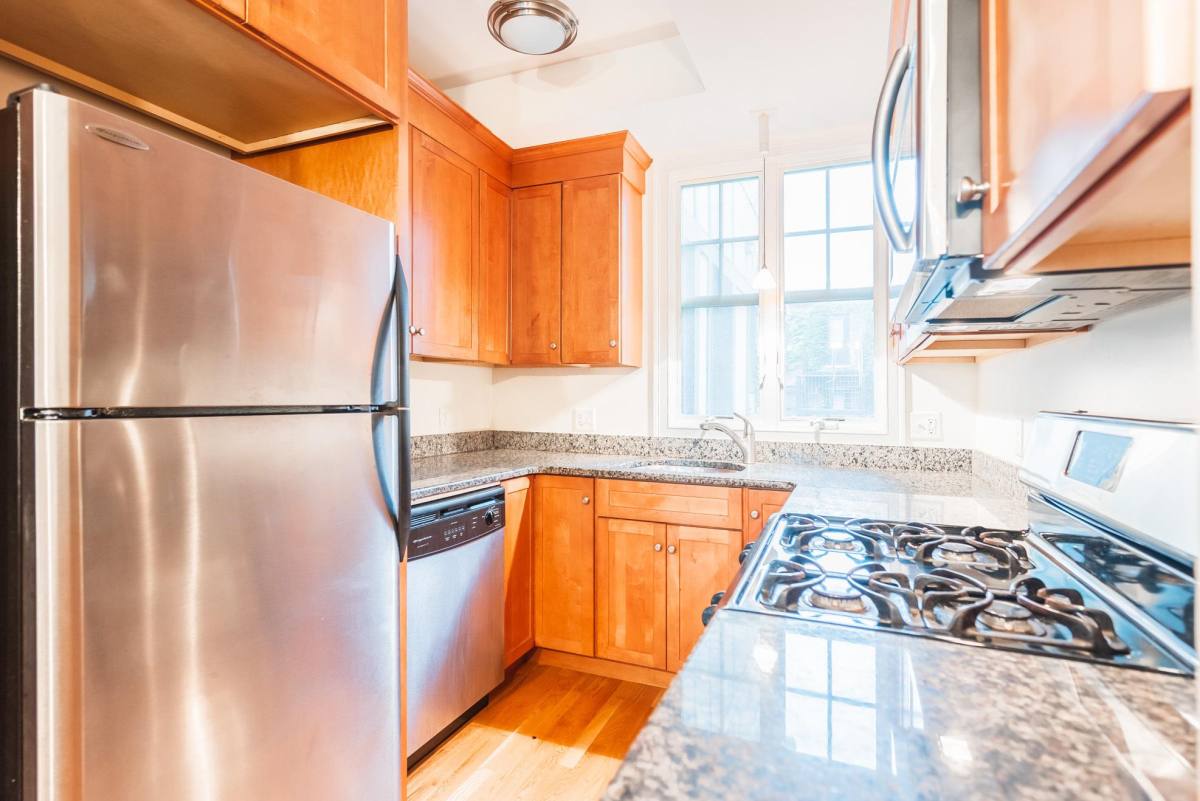 House for rent at 34 Worthington St #3, Boston, MA 02115