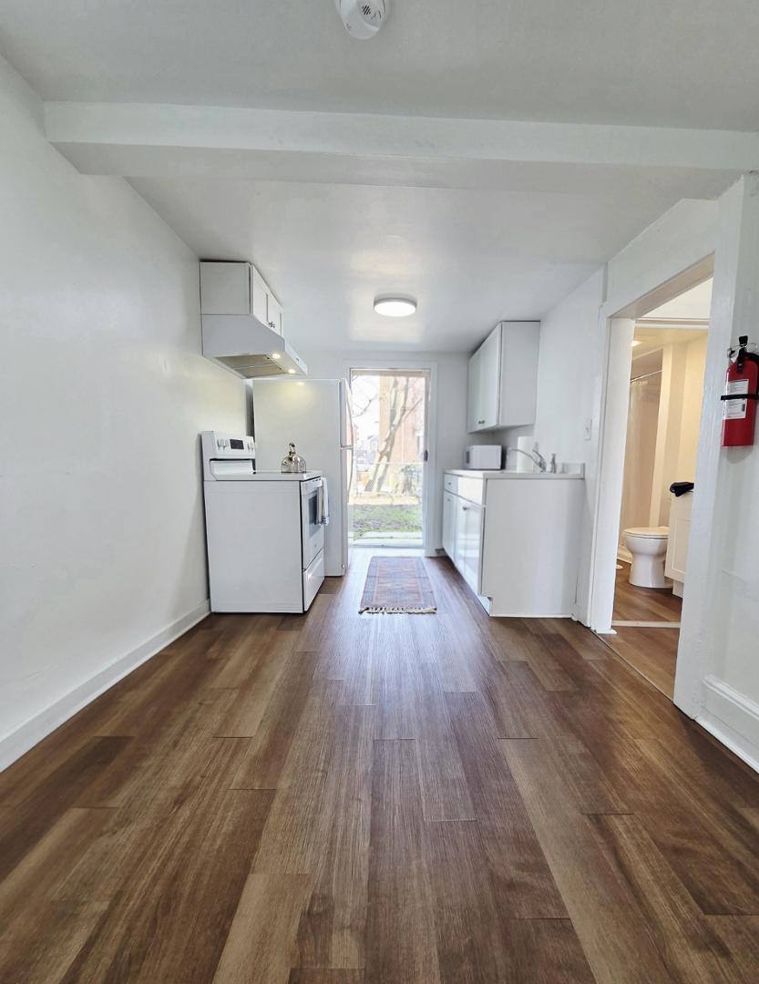 Apartment for rent at 4 S 4th St, Oxford, PA 19363