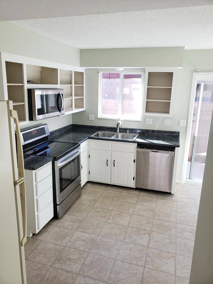 Townhouse for rent at 1219 Willow Bend Circle #7, Colorado Springs, CO 80918