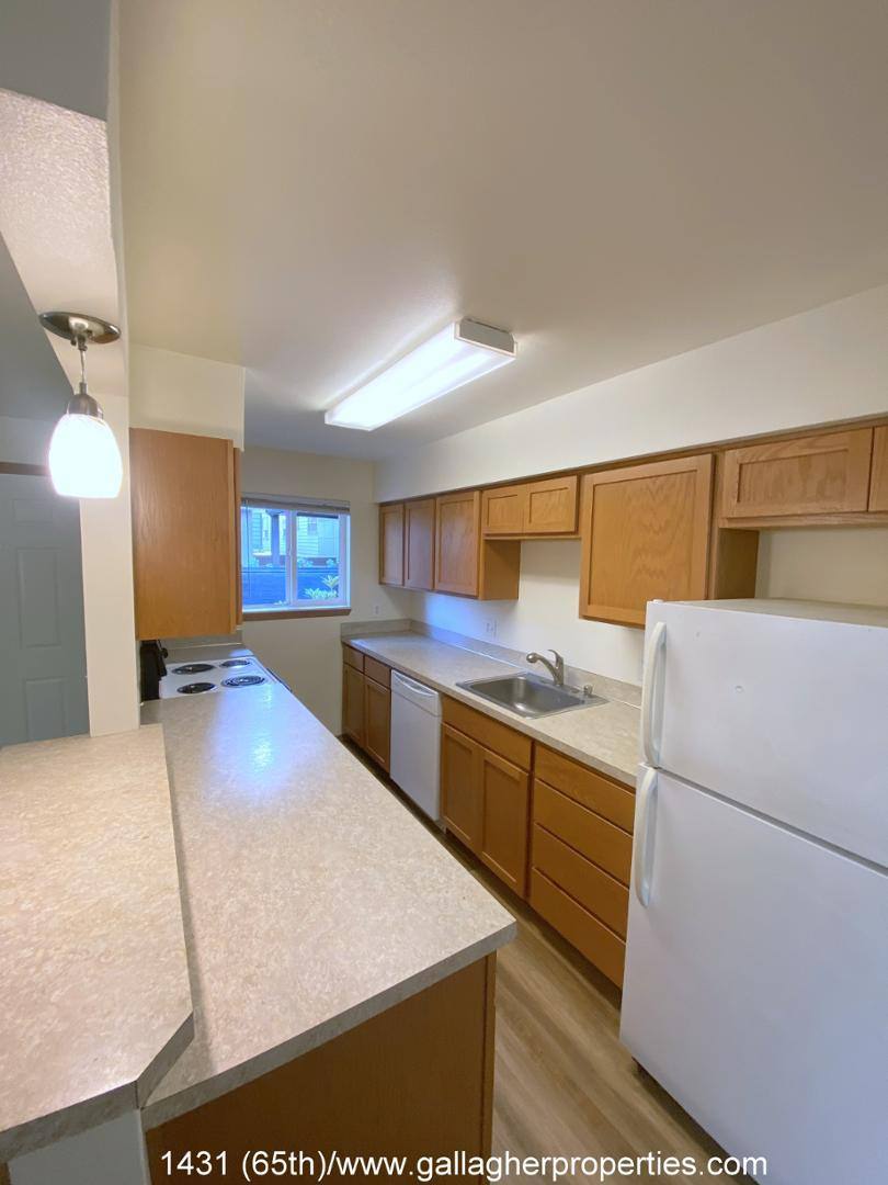 Apartment for rent at Gilman Park, 1431 NW 65th St, Seattle, WA 98117