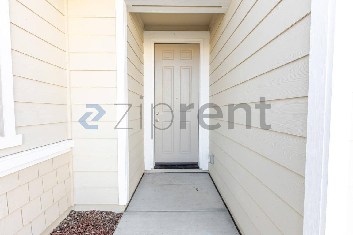 House for rent at 5673 Cobbler Lane, Marysville, CA 95901