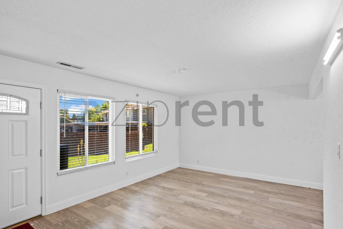 Townhouse for rent at 4880 Saginaw Circle, Pleasanton, CA 94588