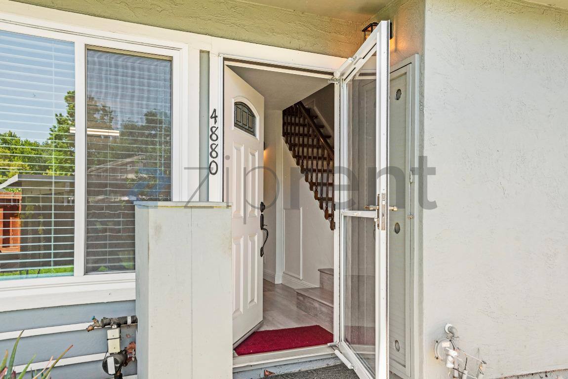 Townhouse for rent at 4880 Saginaw Circle, Pleasanton, CA 94588