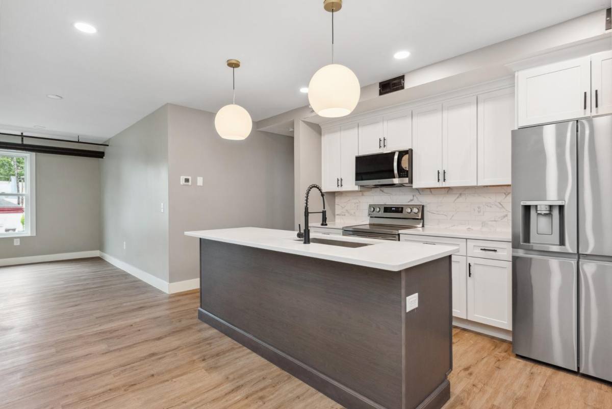Apartment for rent at 6011 Madison Rd #3, Cincinnati, OH 45227