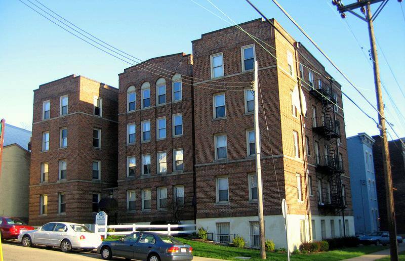 House for rent at 29 W Daniels St #1, Cincinnati, OH 45219