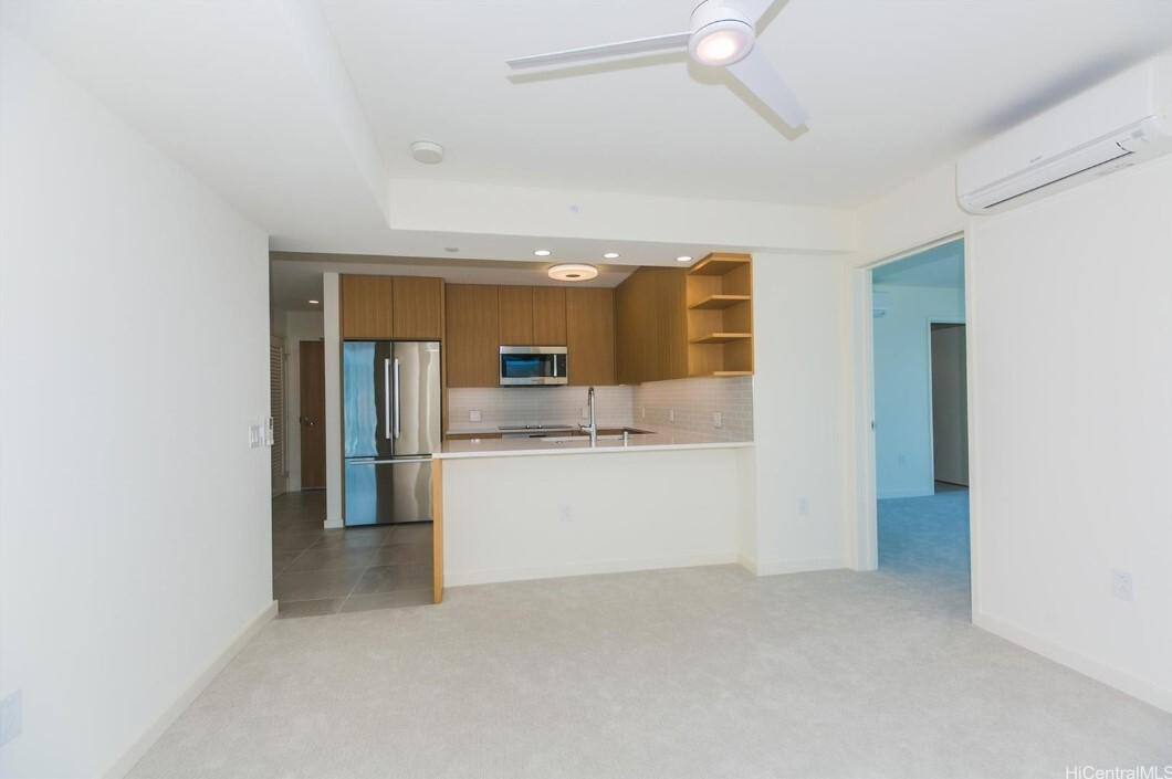 Townhouse for rent at Holiday Mart, 1388 Kapiolani Blvd #1611, Honolulu, HI 96814