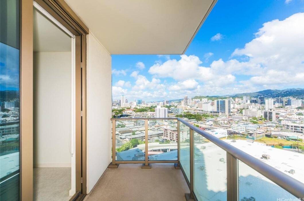 Townhouse for rent at Holiday Mart, 1388 Kapiolani Blvd #1611, Honolulu, HI 96814