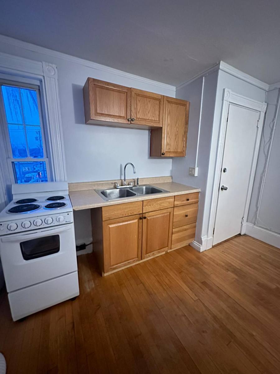 Apartment for rent at 646 Main Rd N #2B, Hampden, ME 04444