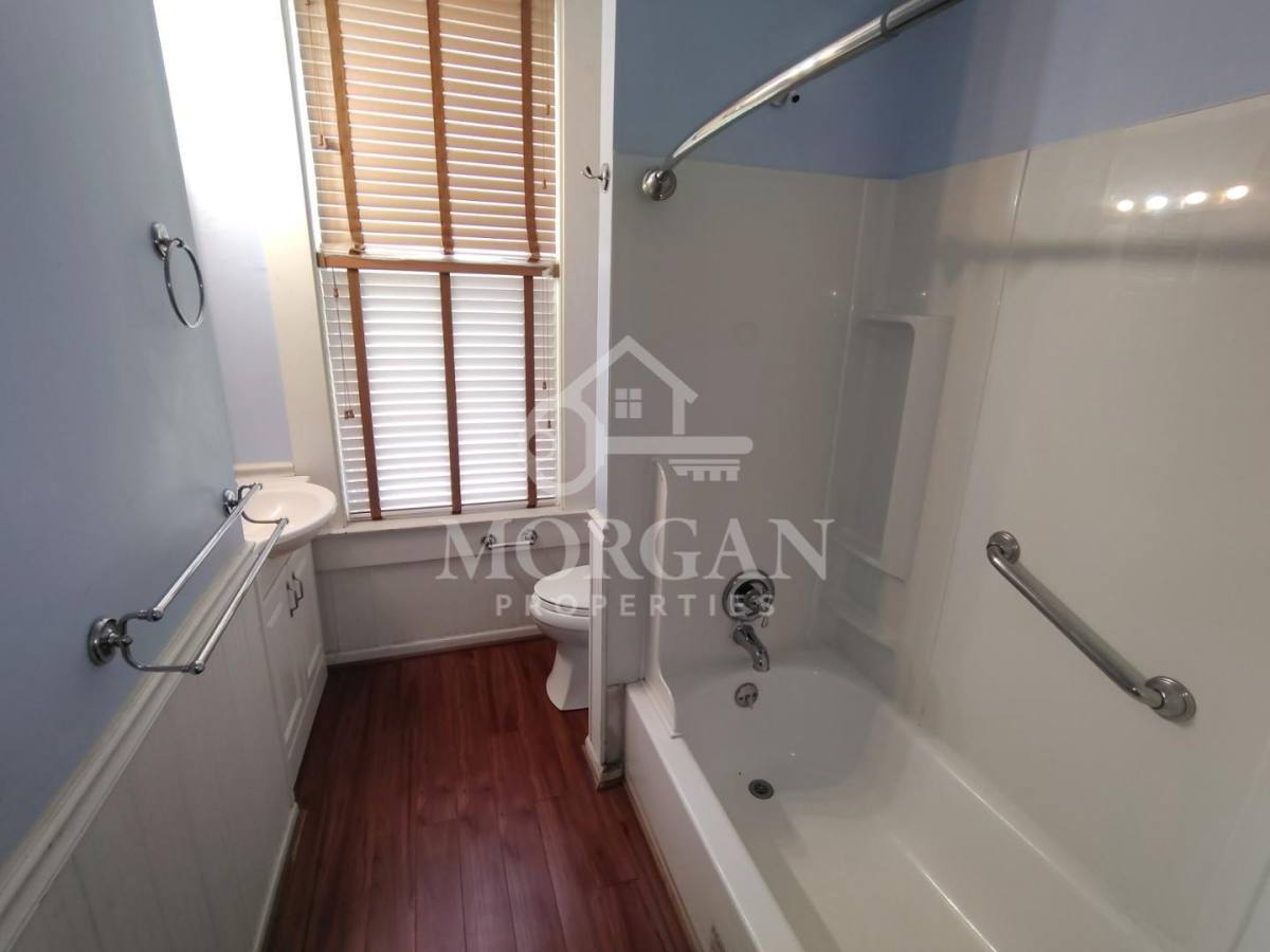 Apartment for rent at 1220 S Washington St #B, Marion, IN 46953