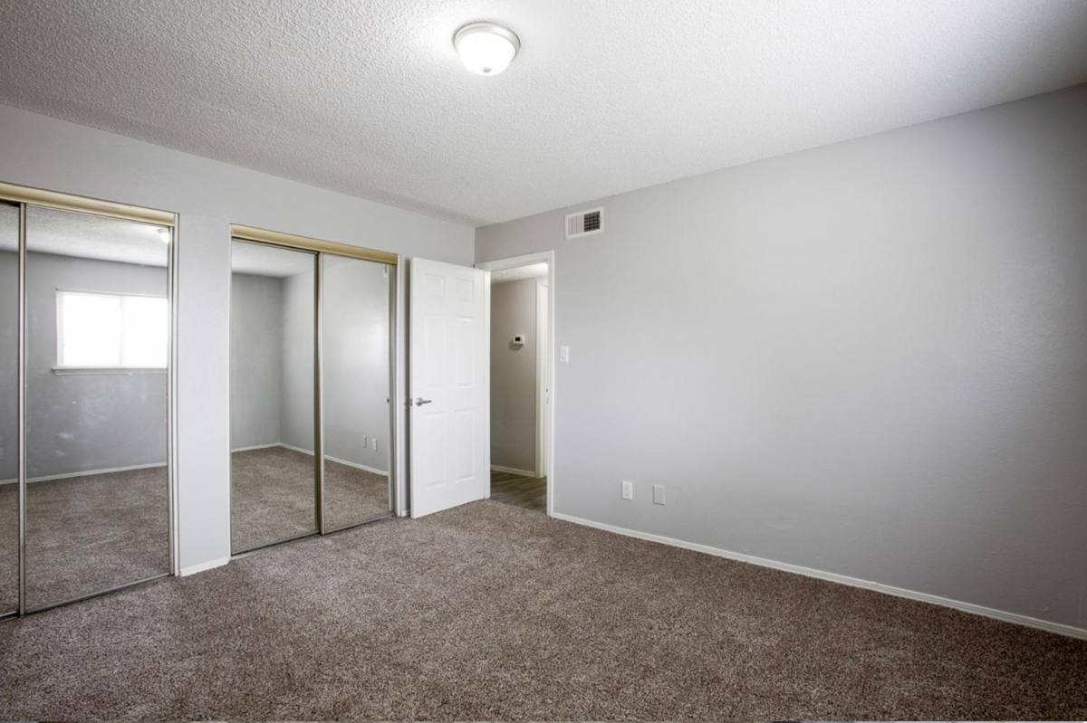 Apartment for rent at Candlewood Village, 12050 Candelaria Rd NE #40, Albuquerque, NM 87112