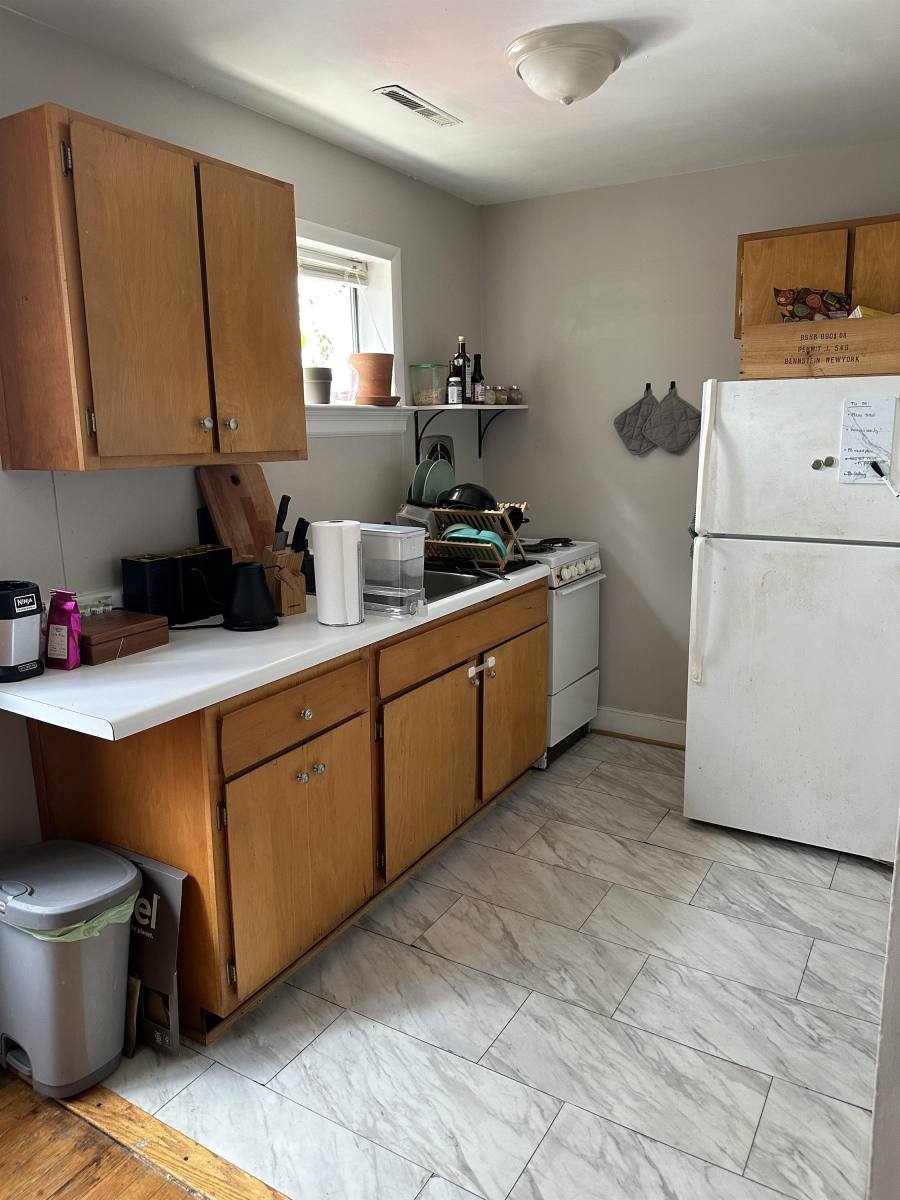 Apartment for rent at 2602 Grove Ave, Richmond, VA 23220