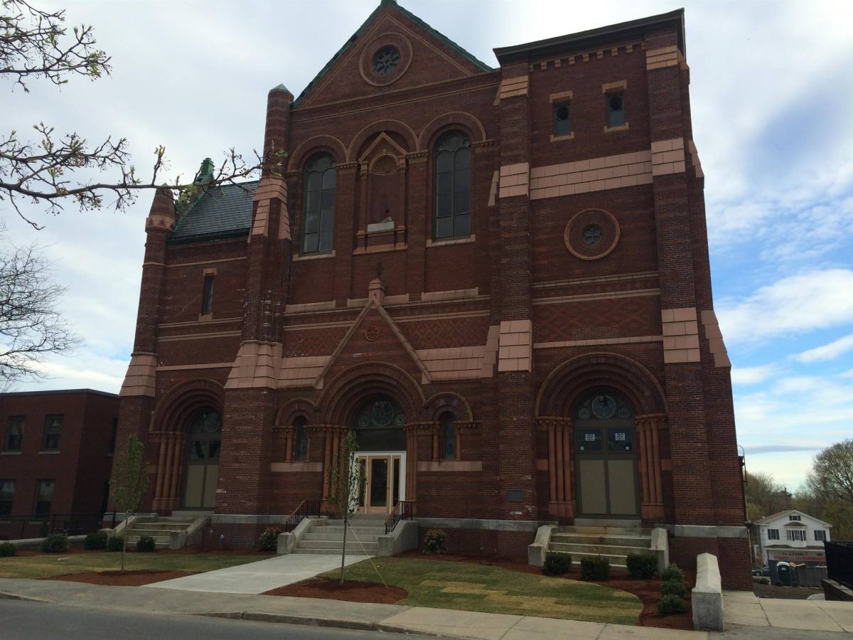 Townhouse for rent at 169 Moore St #169U1, Lowell, MA 01852