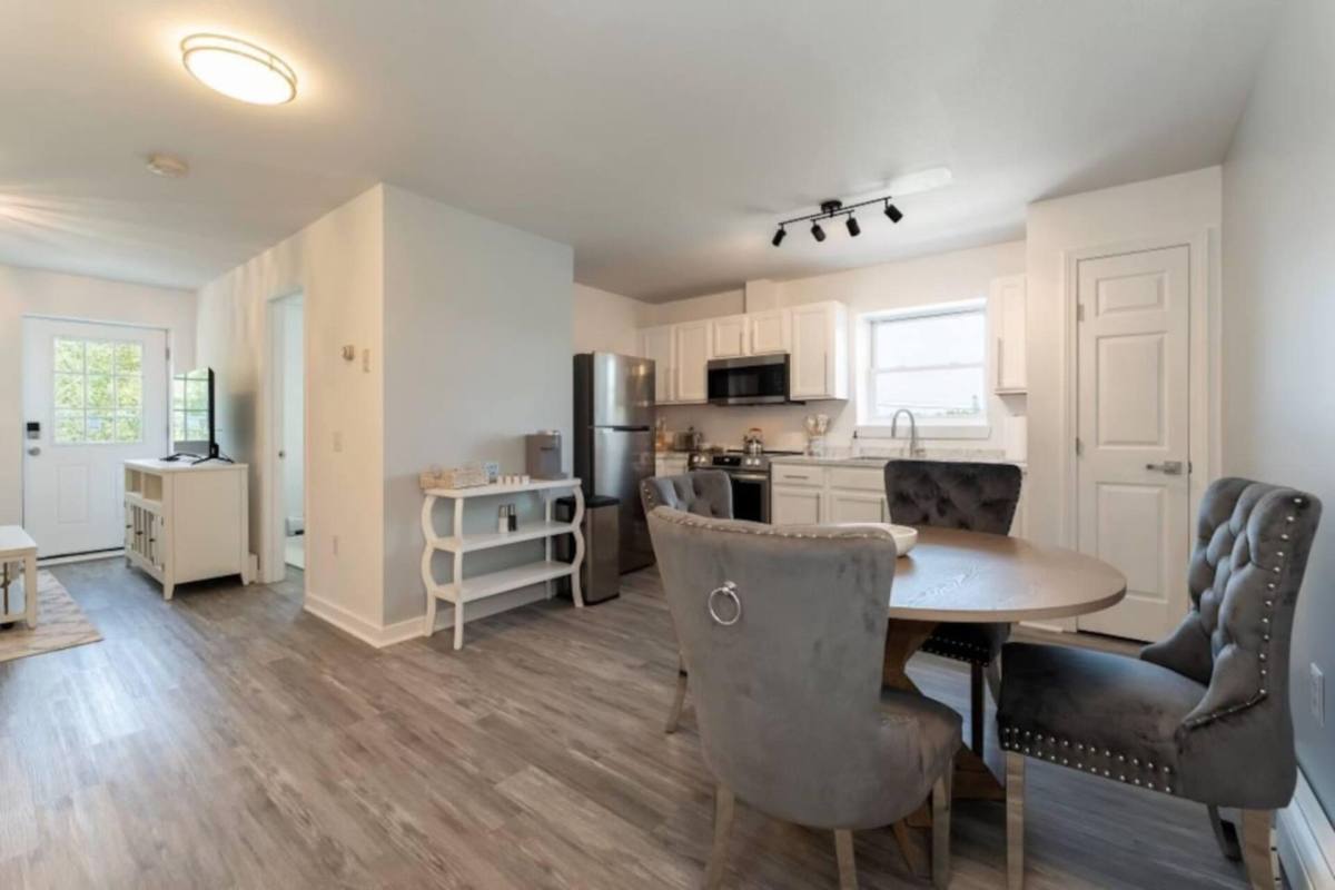 Apartment for rent at 1117 Bar Harbor Rd #5, Ellsworth, ME 04605