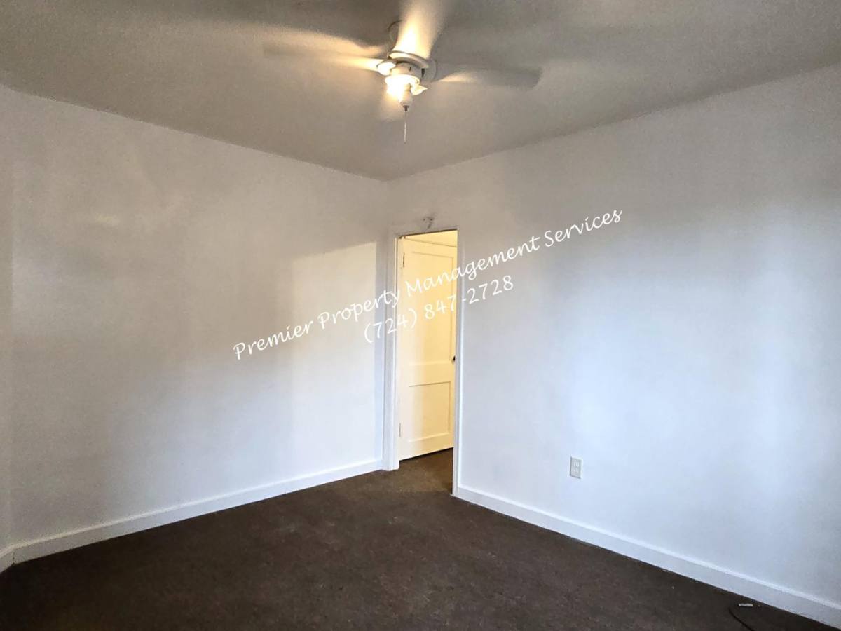 Apartment for rent at 715 New Castle St, Butler, PA 16001