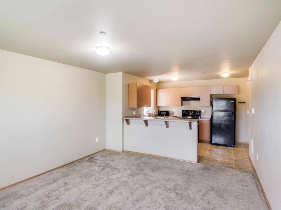 Apartment for rent at 2750 SW Indian Ave, Redmond, OR 97756