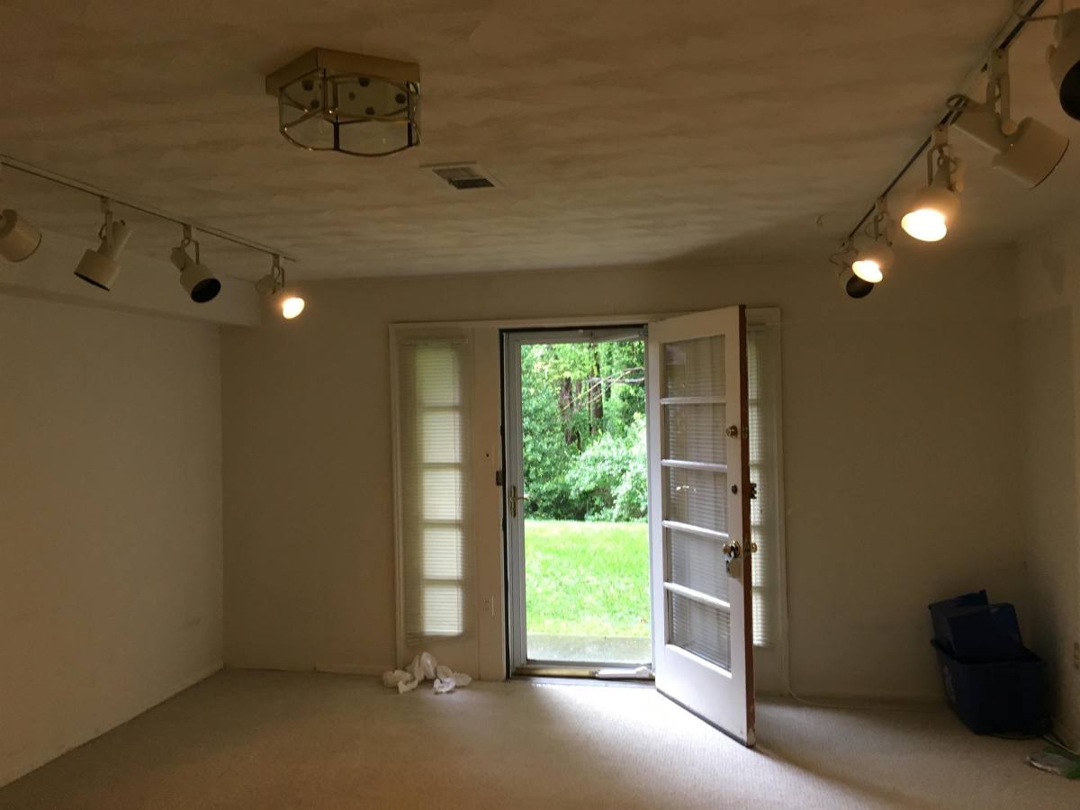 Apartment for rent at 5319 Pooks Hill Rd, Bethesda, MD 20814