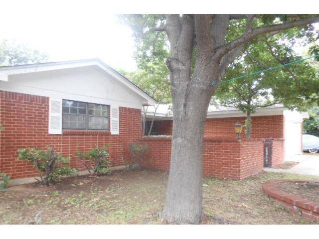 House for rent at North Meadowbrook Estates, 1608 Mims St, Fort Worth, TX 76112