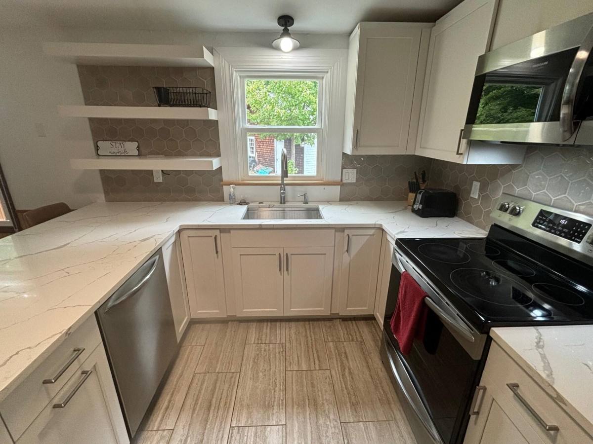 House for rent at 8 Black Point Rd, Moultonborough, NH 03254