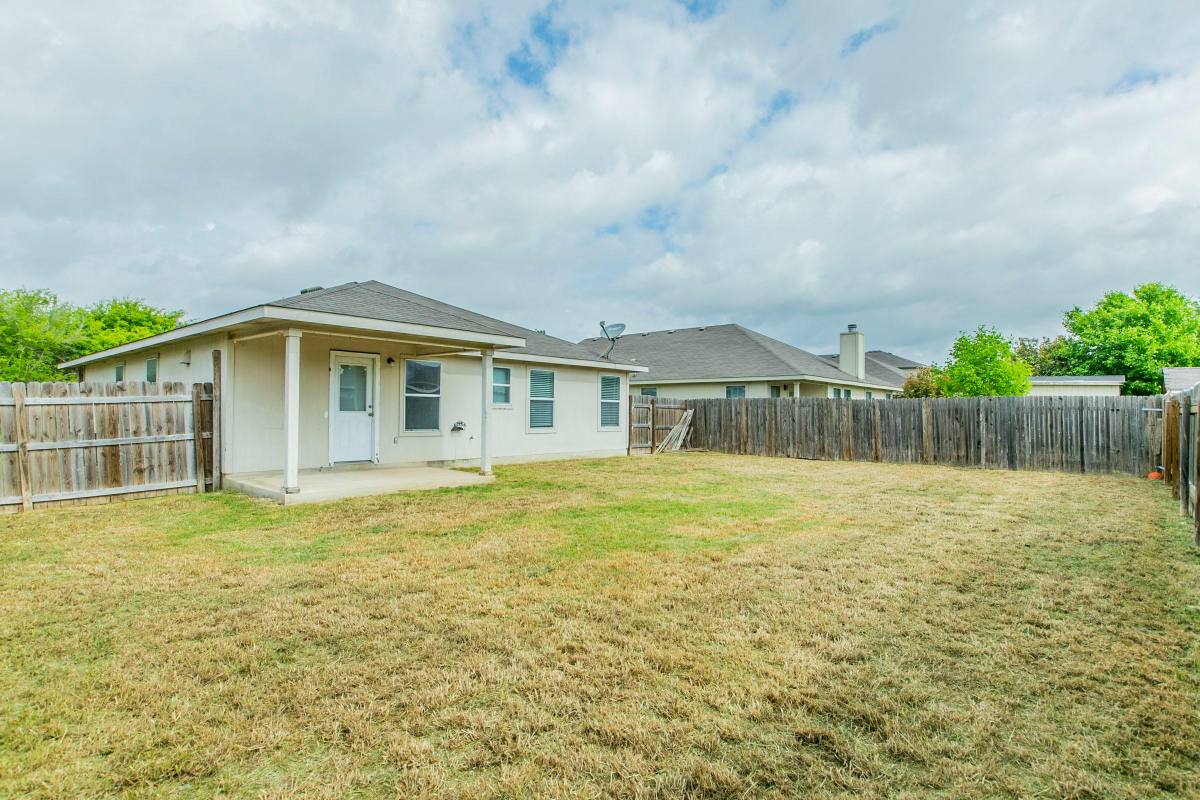 House for rent at Meadows at Creek Bend, 104 Easy St, Hutto, TX 78634