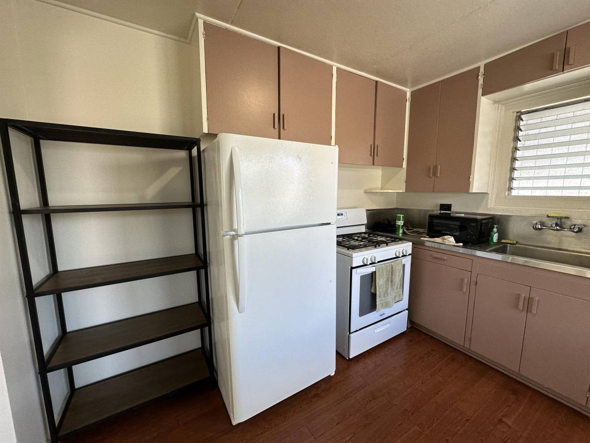 Apartment for rent at 660 Hausten St #B, Honolulu, HI 96826