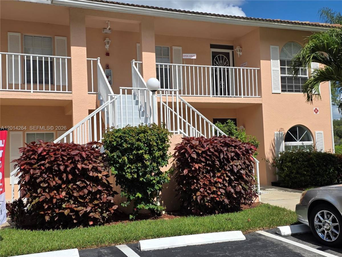 Condo for rent at 575 Augusta Blvd #8, Naples, FL 34113
