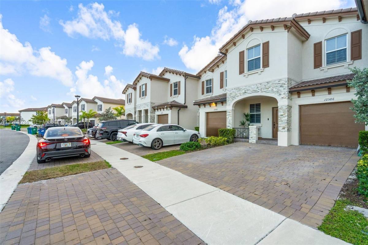Townhouse for rent at 12586 NW 22nd Place, Miami, FL 33167