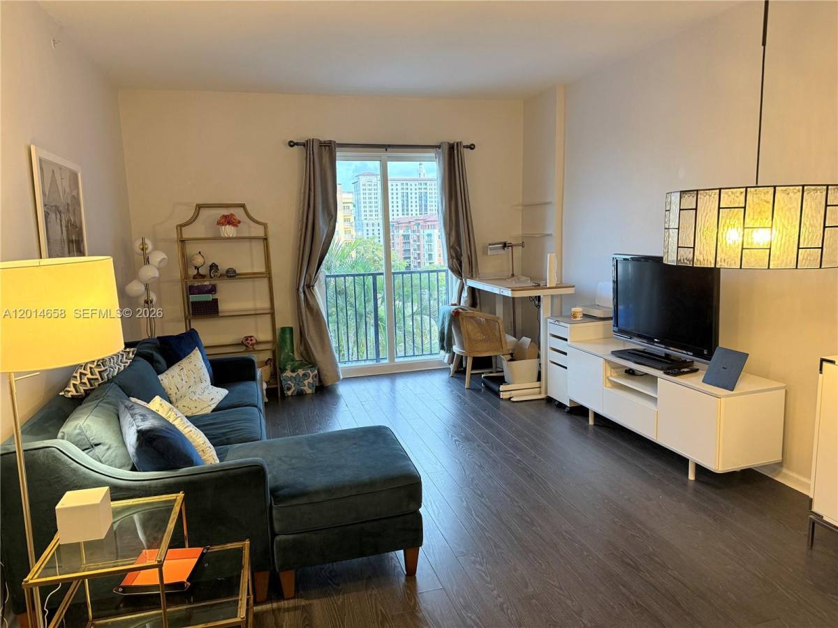 Apartment for rent at 10 Aragon Ave #702, Miami, FL 33134