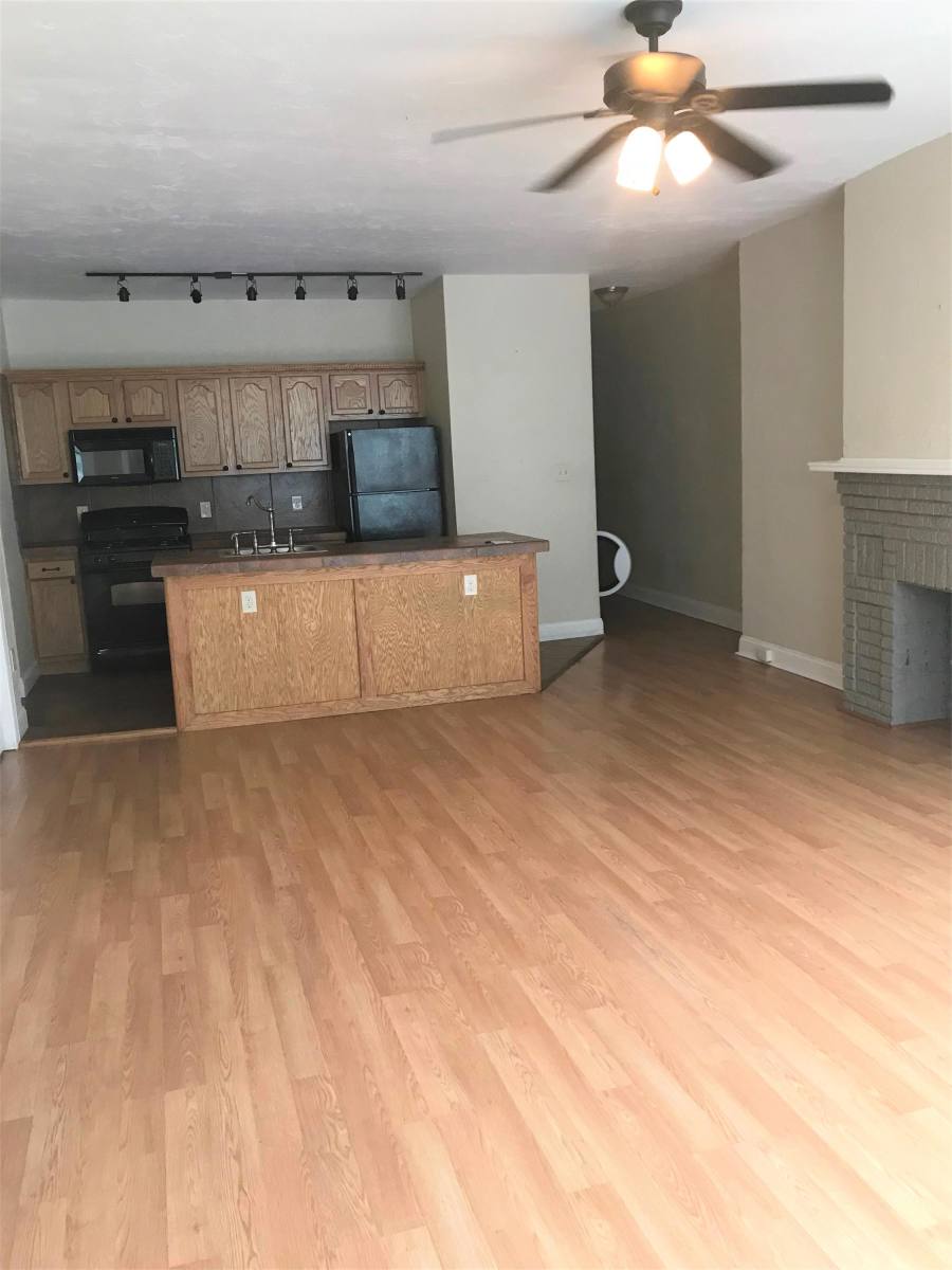 Apartment for rent at 6705 McPherson Blvd, Pittsburgh, PA 15208