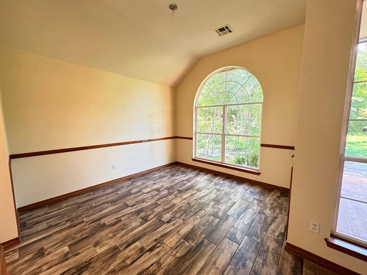 House for rent at Cambridge, 4917 Baker St, Norman, OK 73072