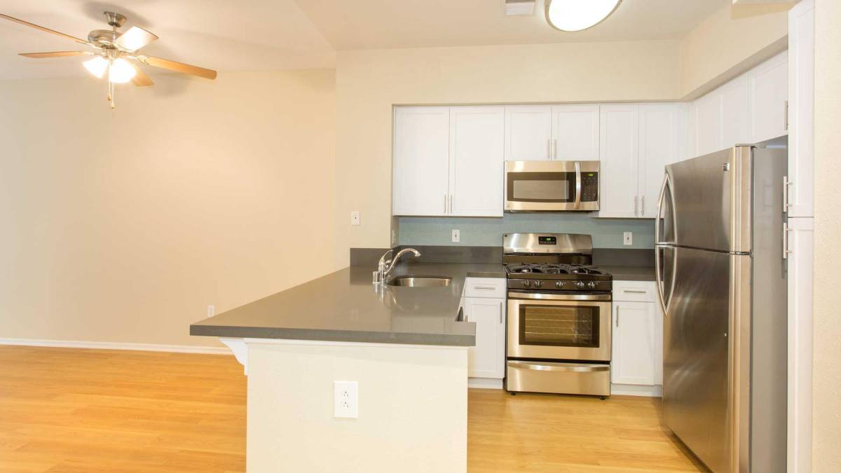 Apartment for rent at Bay Hill, 3801 E Pacific Coast Highway 004-135, Long Beach, CA 90804