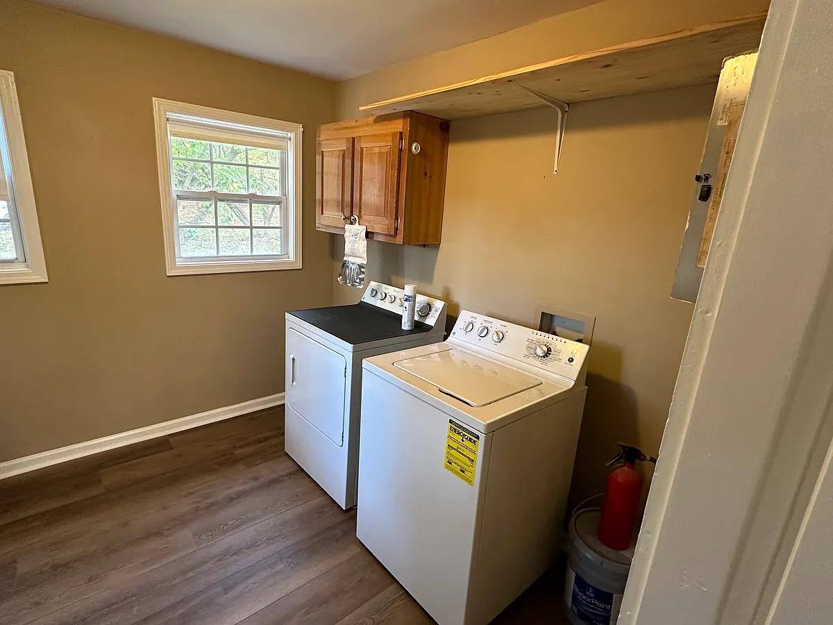 House for rent at 1045 Villa Rica Rd SW, Marietta, GA 30064