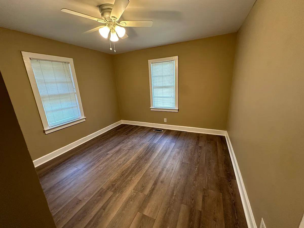 House for rent at 1045 Villa Rica Rd SW, Marietta, GA 30064